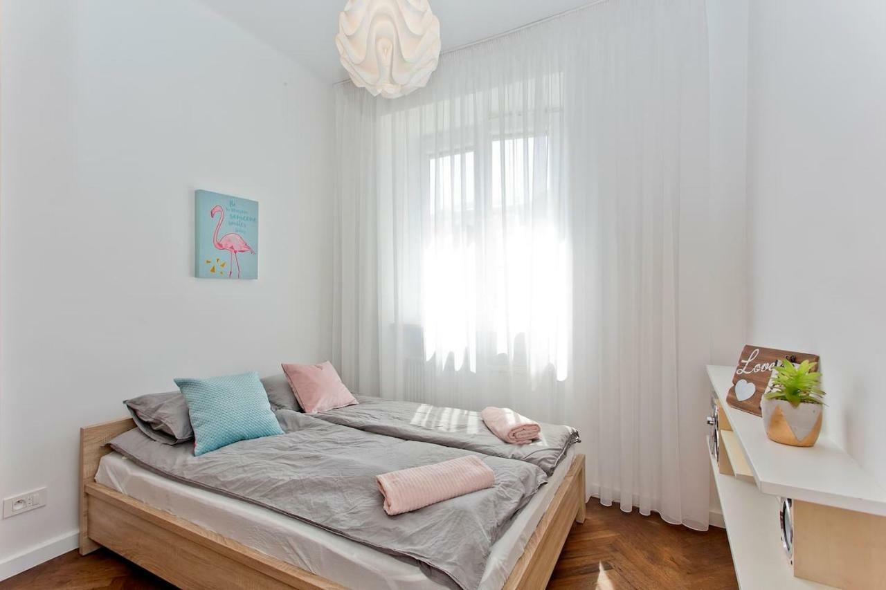 Luxury And Comfortable- Golden Apartments- Royal Street Warsaw Luaran gambar