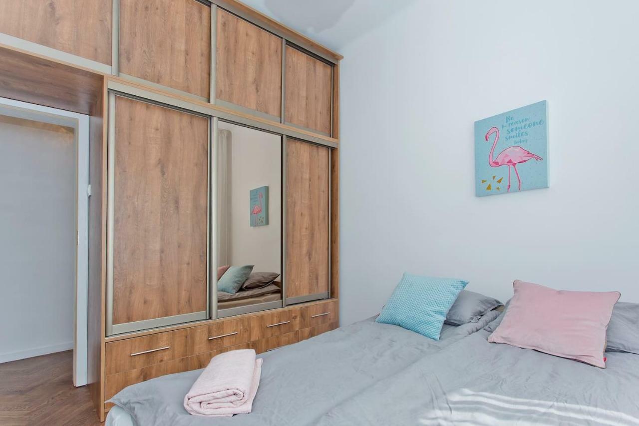 Luxury And Comfortable- Golden Apartments- Royal Street Warsaw Luaran gambar